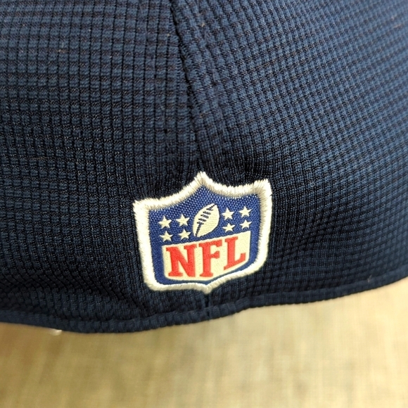 Seattle Seahawks New Era 2021 NFL Sideline 39 Thirty Flex Hat Fitted - Picture 3 of 11